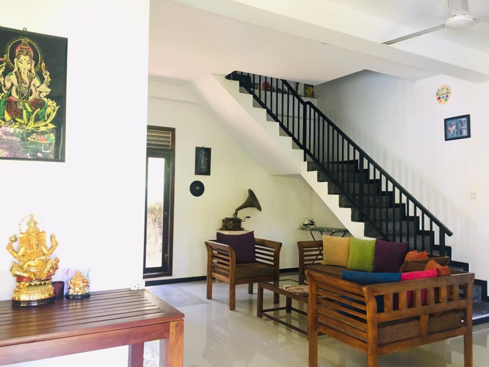 Om Villa Hikkaduwa Dış mekan fotoğraf
