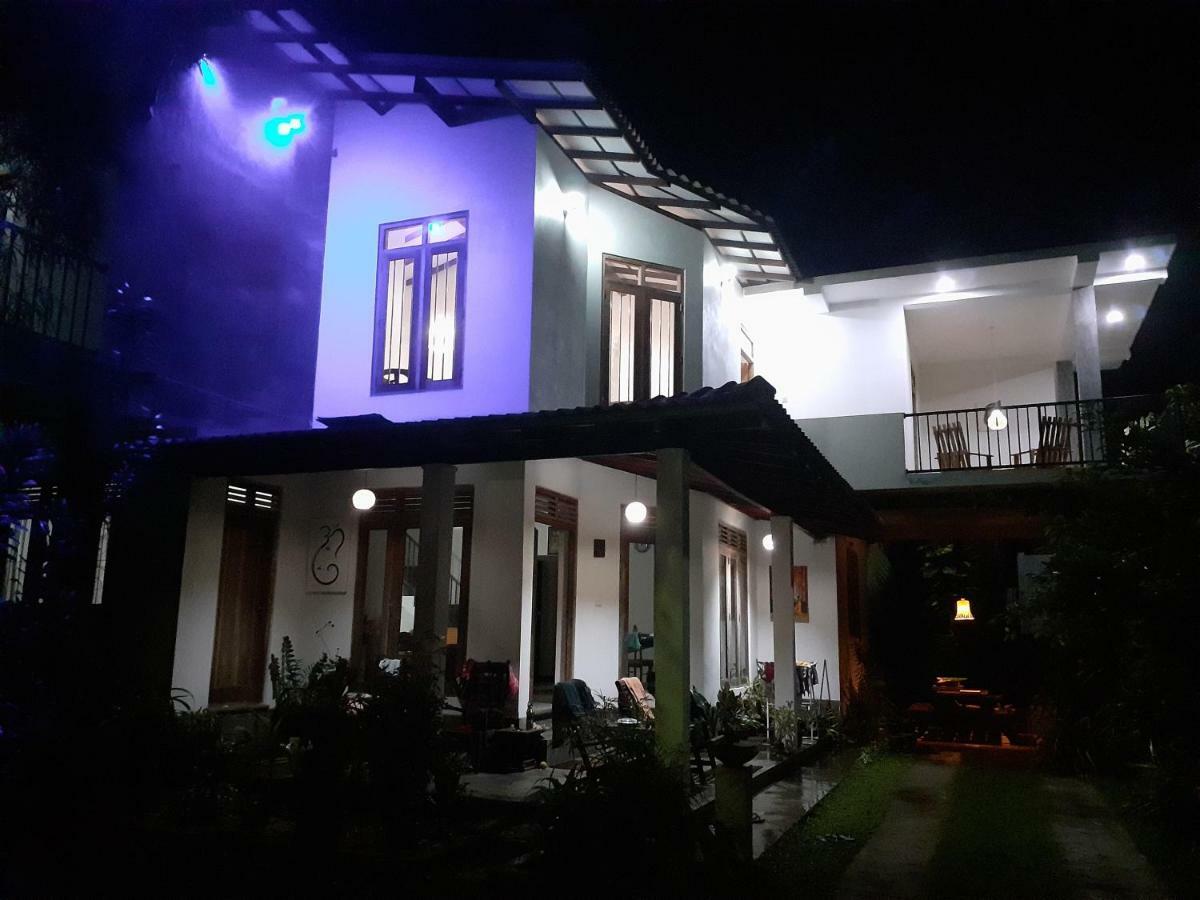 Om Villa Hikkaduwa Dış mekan fotoğraf