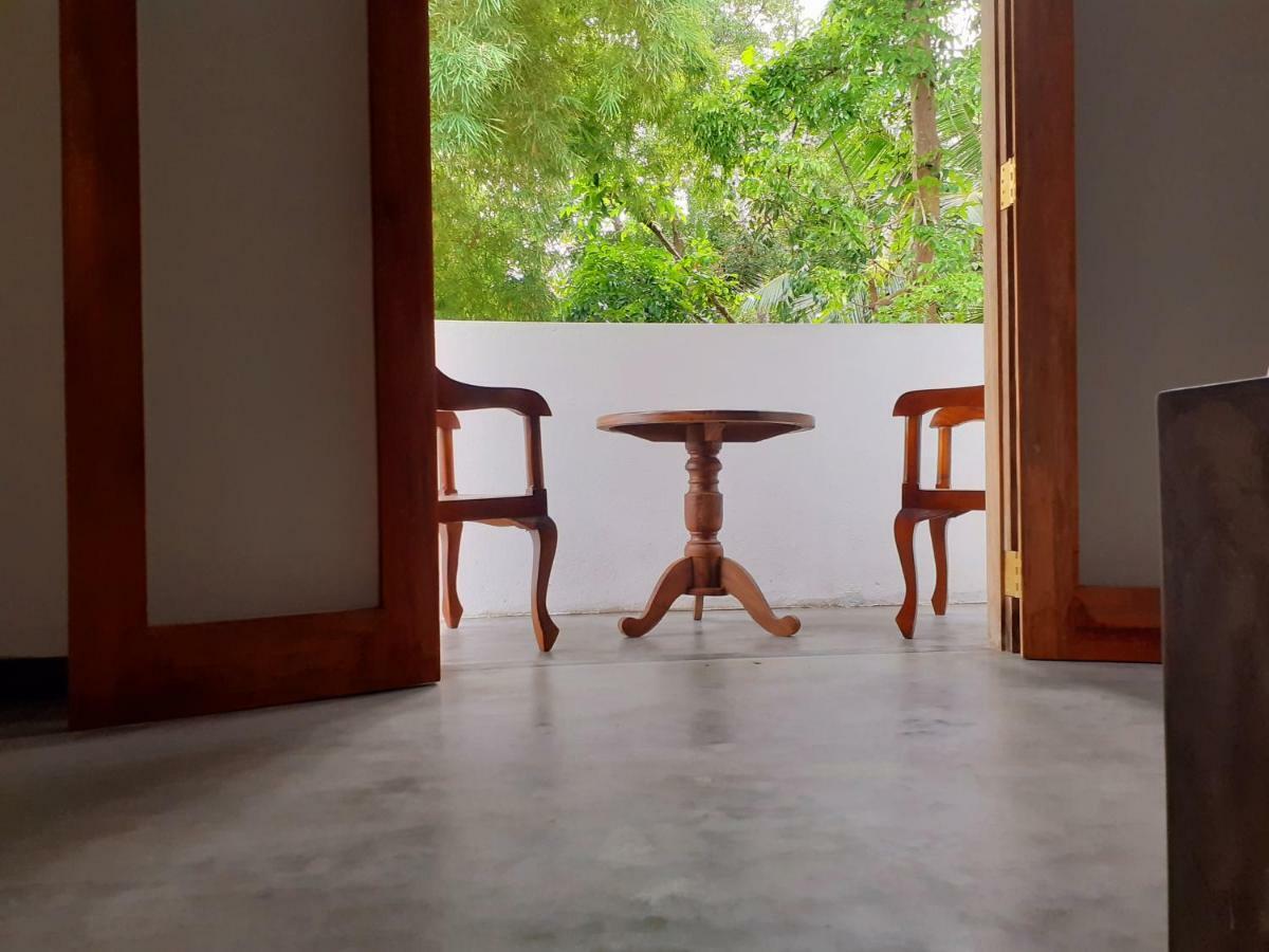 Om Villa Hikkaduwa Dış mekan fotoğraf